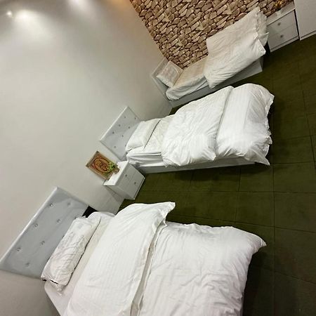 Om Yaser 欧拉 外观 照片